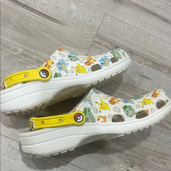 Crocs Classic Pokemon 2 unisex shoes women’s size 11 men’s size 9 - Picture 10 of 10